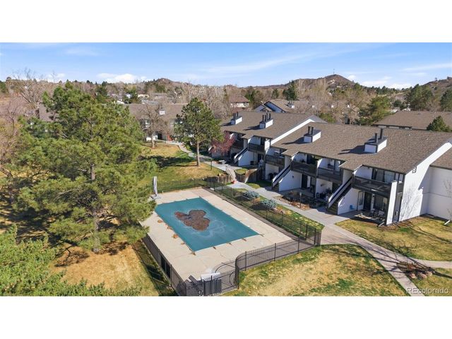 532 Oakwood Dr E207, Castle Rock, CO 80104