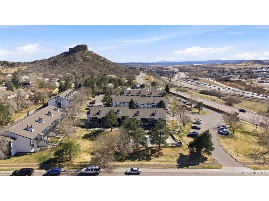 532 Oakwood Dr E207, Castle Rock, CO 80104