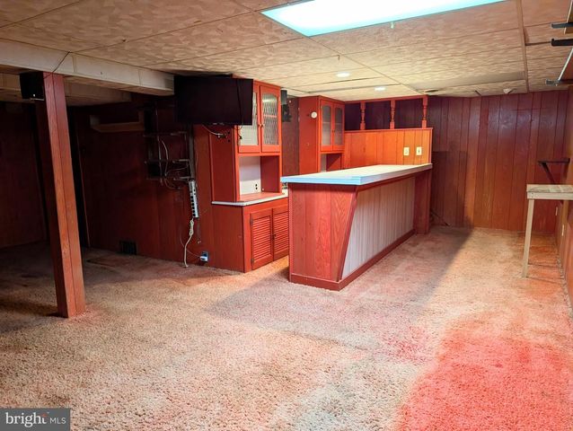 409 WHITMAN DR, Blackwood, NJ 08012