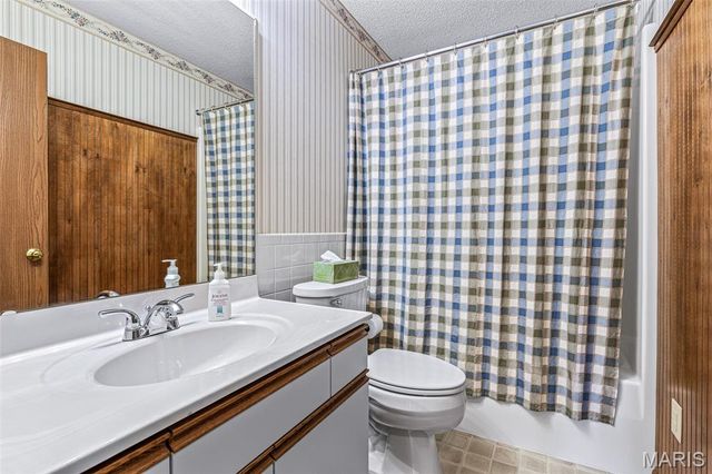 174 Rockaway Drive, O'fallon, MO 63368