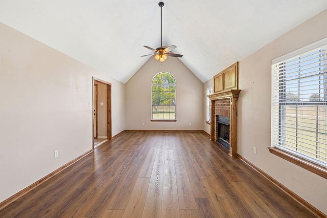 5922 Redfish Run, Baytown, TX 77523