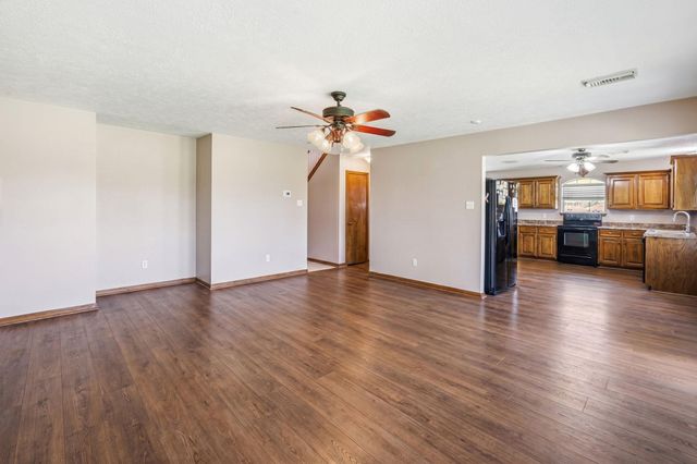 5922 Redfish Run, Baytown, TX 77523