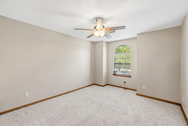 5922 Redfish Run, Baytown, TX 77523