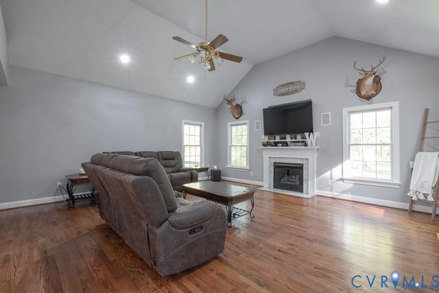 15438 W Patrick Henry Rd, Montpelier, VA 23192