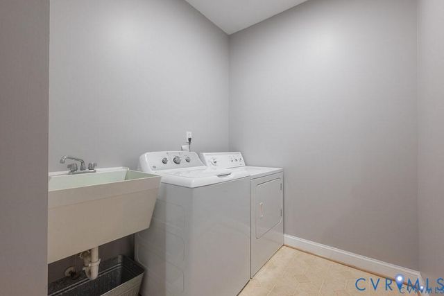 15438 W Patrick Henry Rd, Montpelier, VA 23192