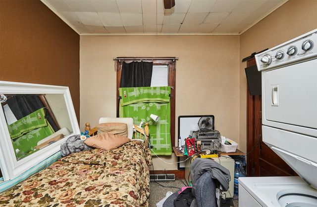 2573 Onawa Street, Des Moines, IA 50317