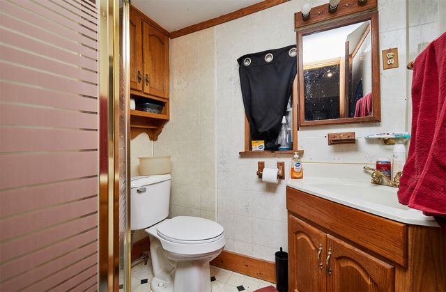 2573 Onawa Street, Des Moines, IA 50317