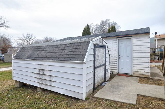 2573 Onawa Street, Des Moines, IA 50317