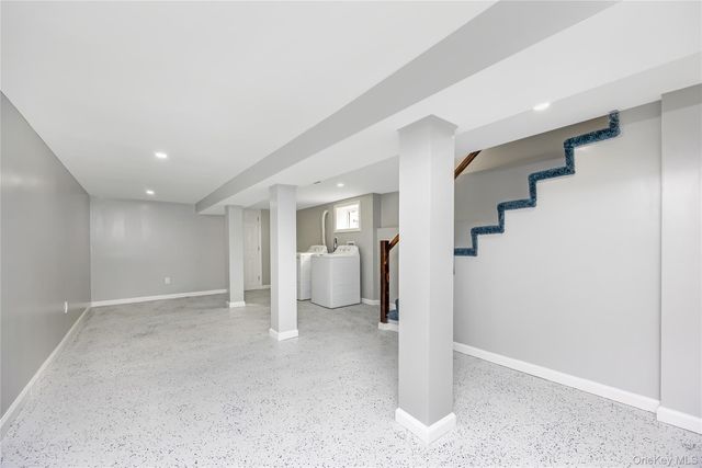 54 W Marshall Street, Hempstead, NY 11550