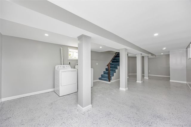 54 W Marshall Street, Hempstead, NY 11550