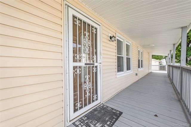 54 W Marshall Street, Hempstead, NY 11550
