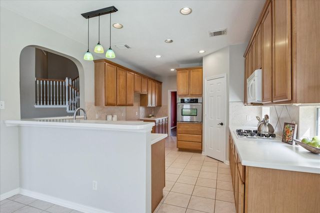 2507 Lansing Circle, Pearland, TX 77584