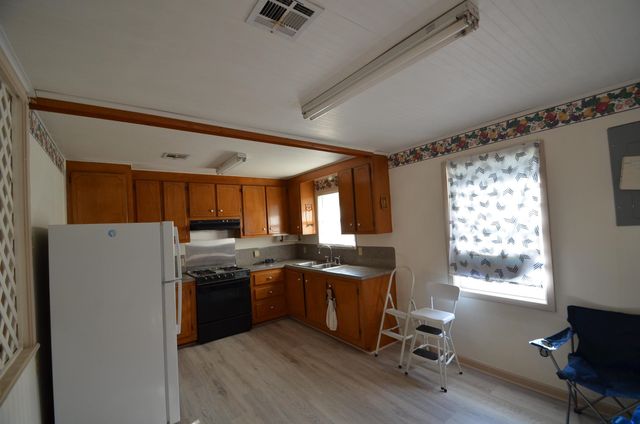 1217 Huey P Long Ave, Montegut, LA 70377