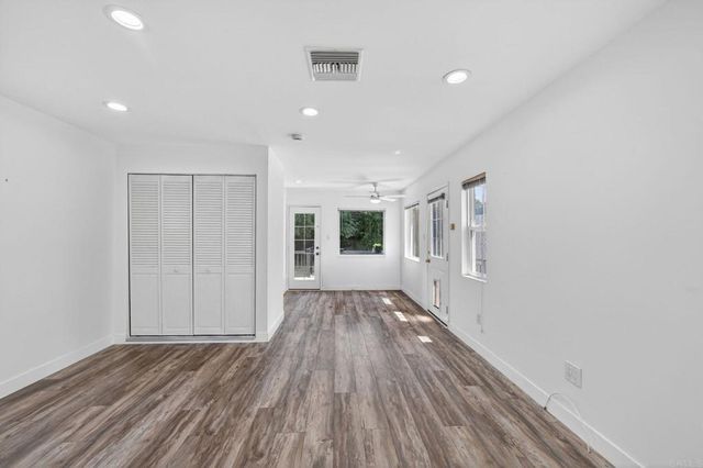 3811 Boyce Avenue, Los Angeles, CA 90039
