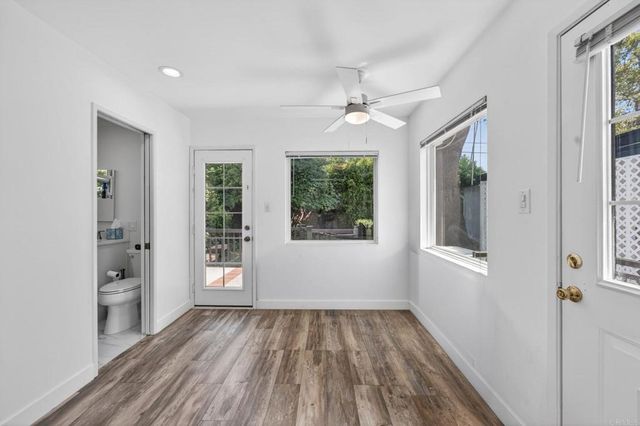 3811 Boyce Avenue, Los Angeles, CA 90039