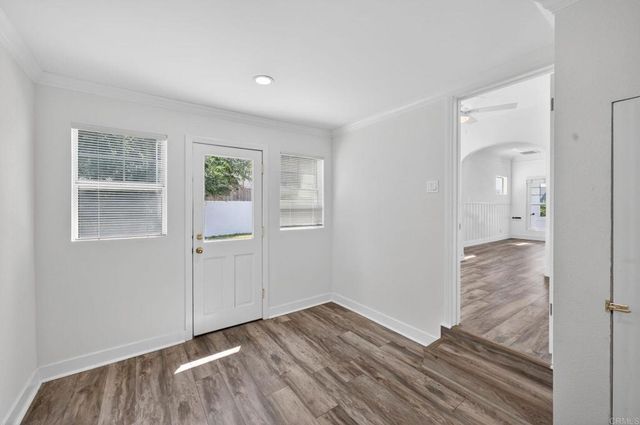 3811 Boyce Avenue, Los Angeles, CA 90039