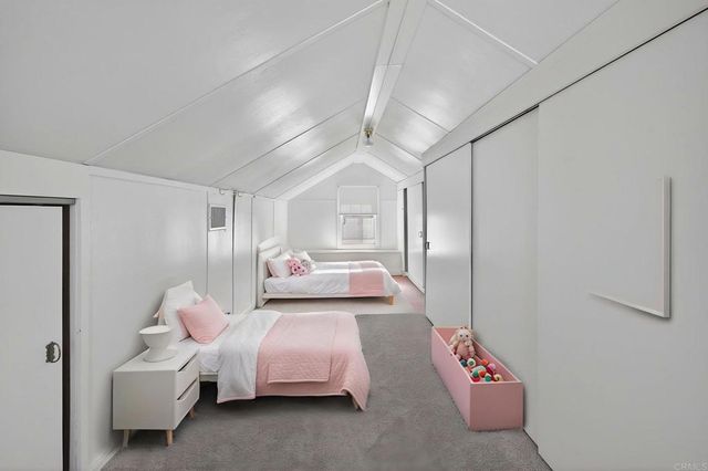 3811 Boyce Avenue, Los Angeles, CA 90039