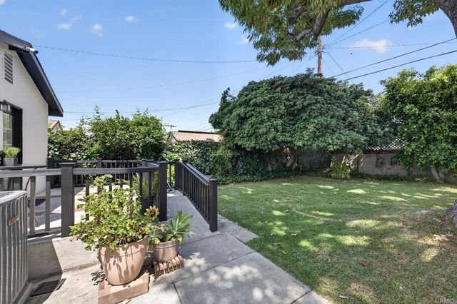 3811 Boyce Avenue, Los Angeles, CA 90039