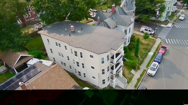 87 Webster St, Haverhill, MA 01830