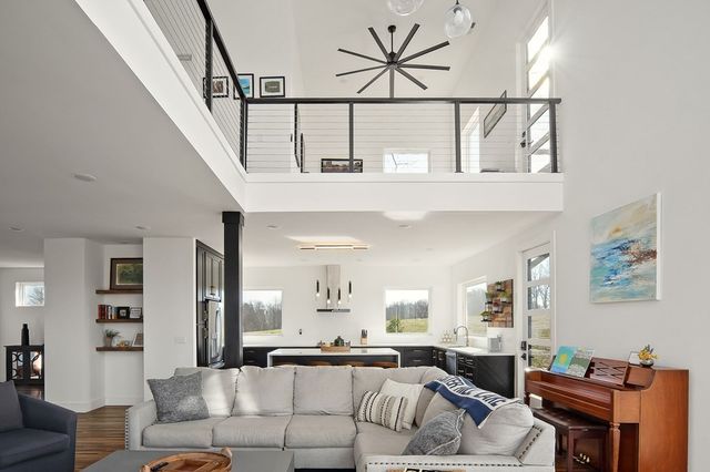 1171 Hutchins Bend Rd, W, Sparta, TN 38583