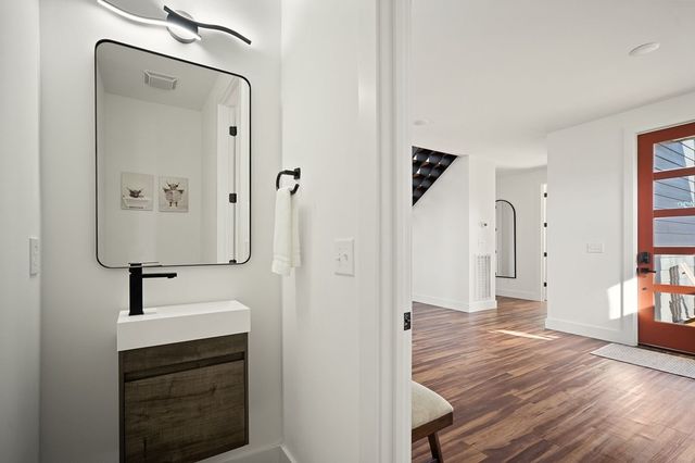 1171 Hutchins Bend Rd, W, Sparta, TN 38583