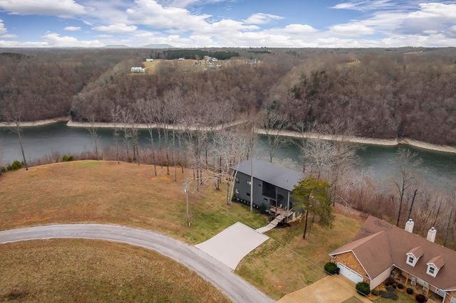 1171 Hutchins Bend Rd, W, Sparta, TN 38583