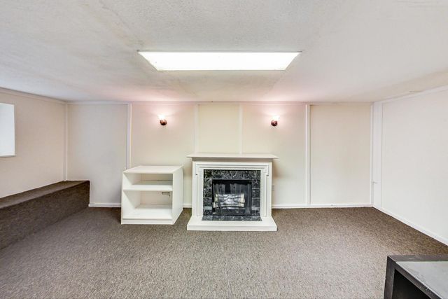 1521 W Nelson Street, Chicago, IL 60657