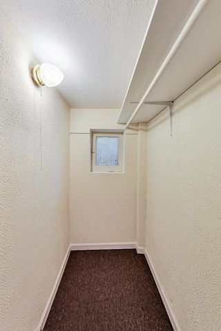 1521 W Nelson Street, Chicago, IL 60657
