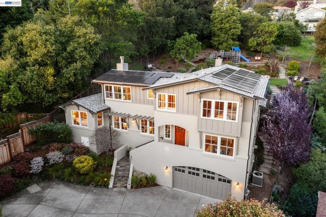 942 AQUARIUS WAY, Oakland, CA 94611