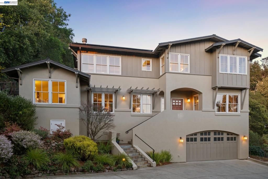 942 AQUARIUS WAY, Oakland, CA 94611