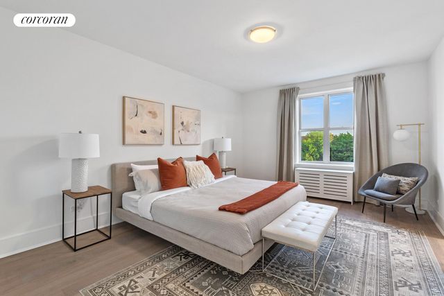 14809 Northern Blvd Apt 3K, New York City, NY 11354