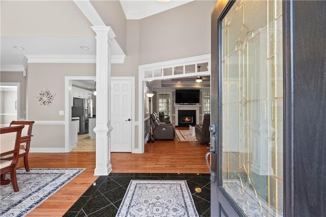 153 York Place, Calhoun, GA 30701