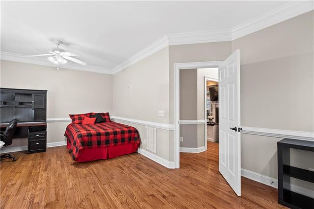 153 York Place, Calhoun, GA 30701