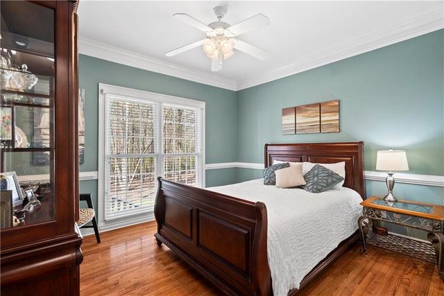 153 York Place, Calhoun, GA 30701