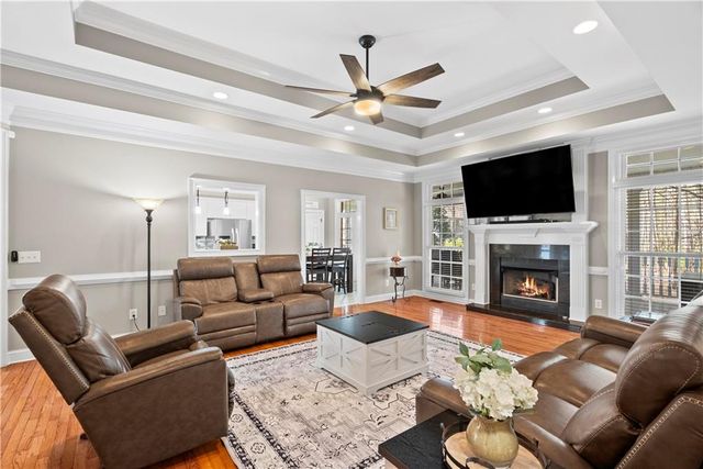 153 York Place, Calhoun, GA 30701