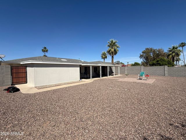 10731 W Tropicana Circle, Sun City, AZ 85351
