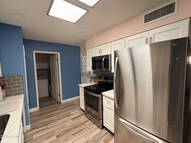 10731 W Tropicana Circle, Sun City, AZ 85351