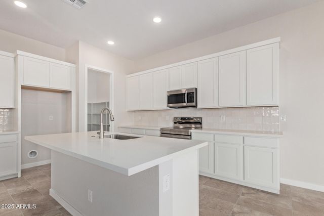 7216 E BLISSFUL BREEZE Lane, San Tan Valley, AZ 85143