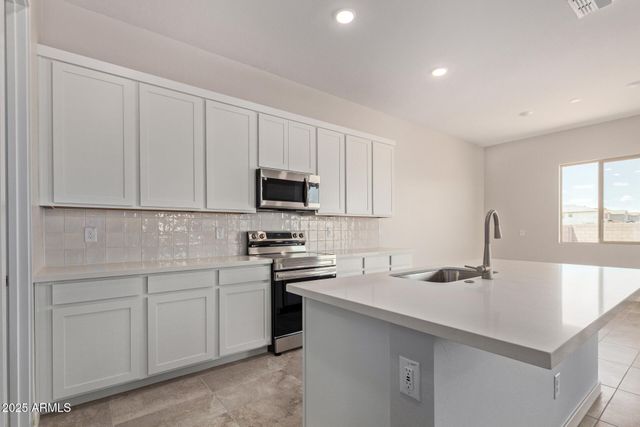 7216 E BLISSFUL BREEZE Lane, San Tan Valley, AZ 85143
