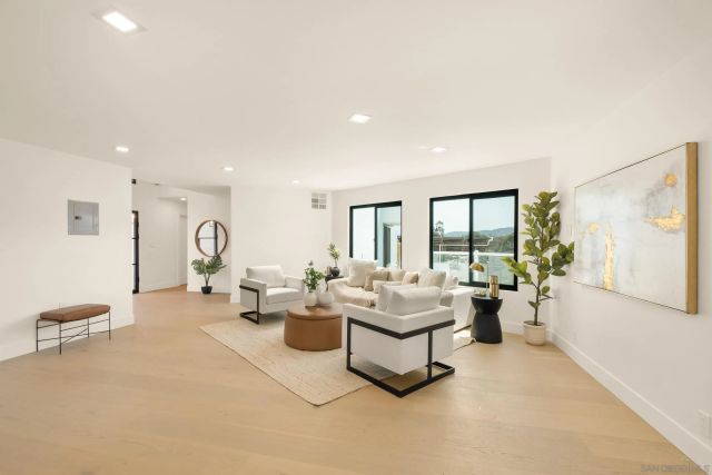 15032 Heath Dr, Poway, CA 92064