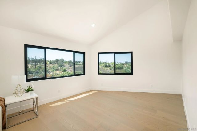 15032 Heath Dr, Poway, CA 92064