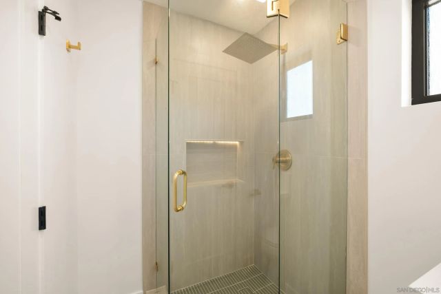 15032 Heath Dr, Poway, CA 92064