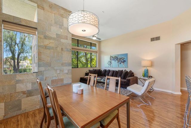 870 E Palm Canyon Drive 202, Palm Springs, CA 92264