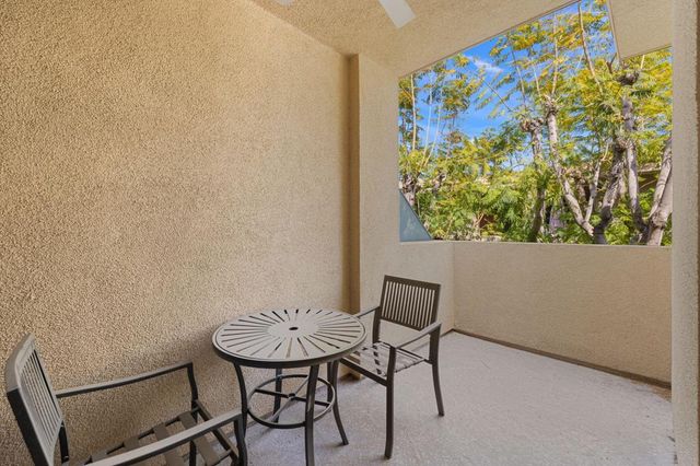 870 E Palm Canyon Drive 202, Palm Springs, CA 92264