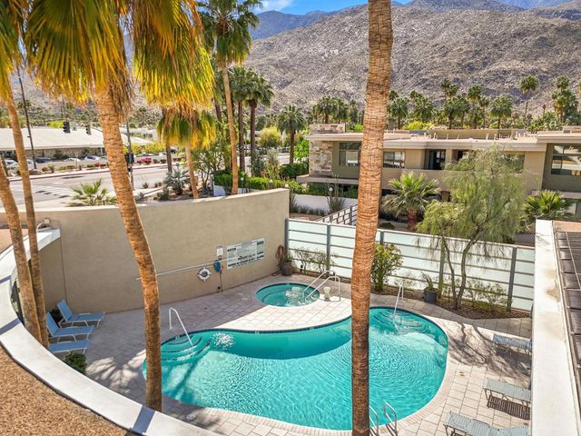 870 E Palm Canyon Drive 202, Palm Springs, CA 92264