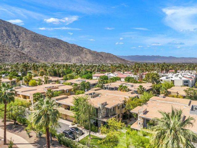 870 E Palm Canyon Drive 202, Palm Springs, CA 92264