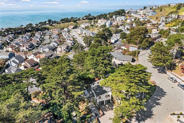 235 Beverly Place, Pacifica, CA 94044