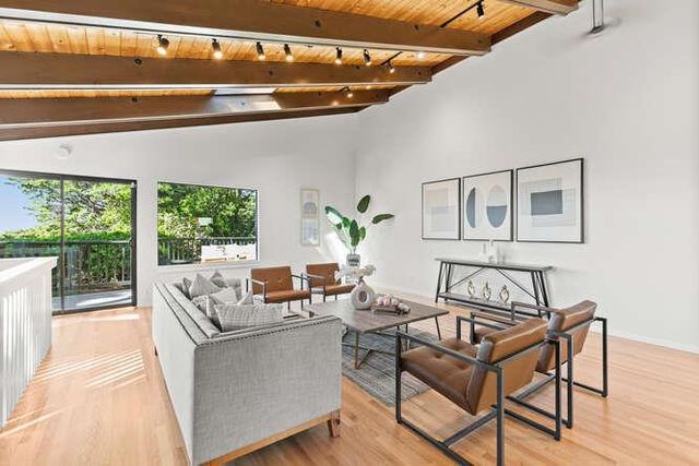 235 Beverly Place, Pacifica, CA 94044