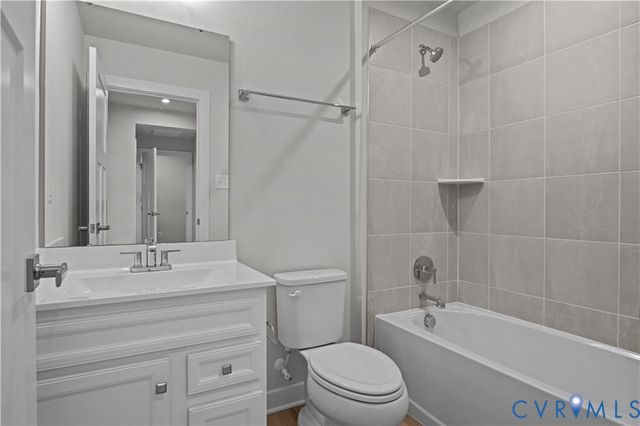 2830 Calgary Ln, Chester, VA 23836