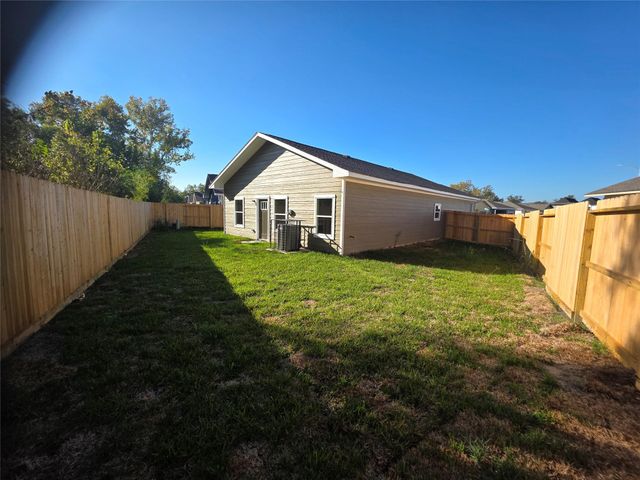 9920 Dipping Brook Street, Houston, TX 77076